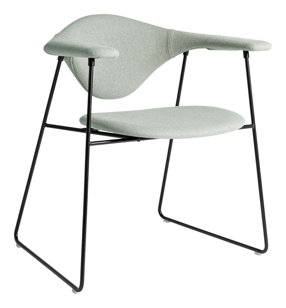 Masculo Dining Chair Fully Upholstered Sledge Base Black från Vålamagasinet Matstolar, Gubi, Image-1