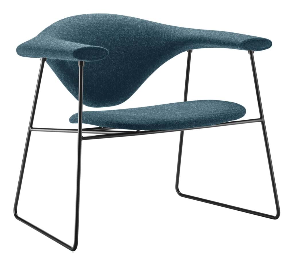 Masculo Lounge Chair Sledge Base Black Matt från Vålamagasinet Fåtöljer, Gubi, Image-1