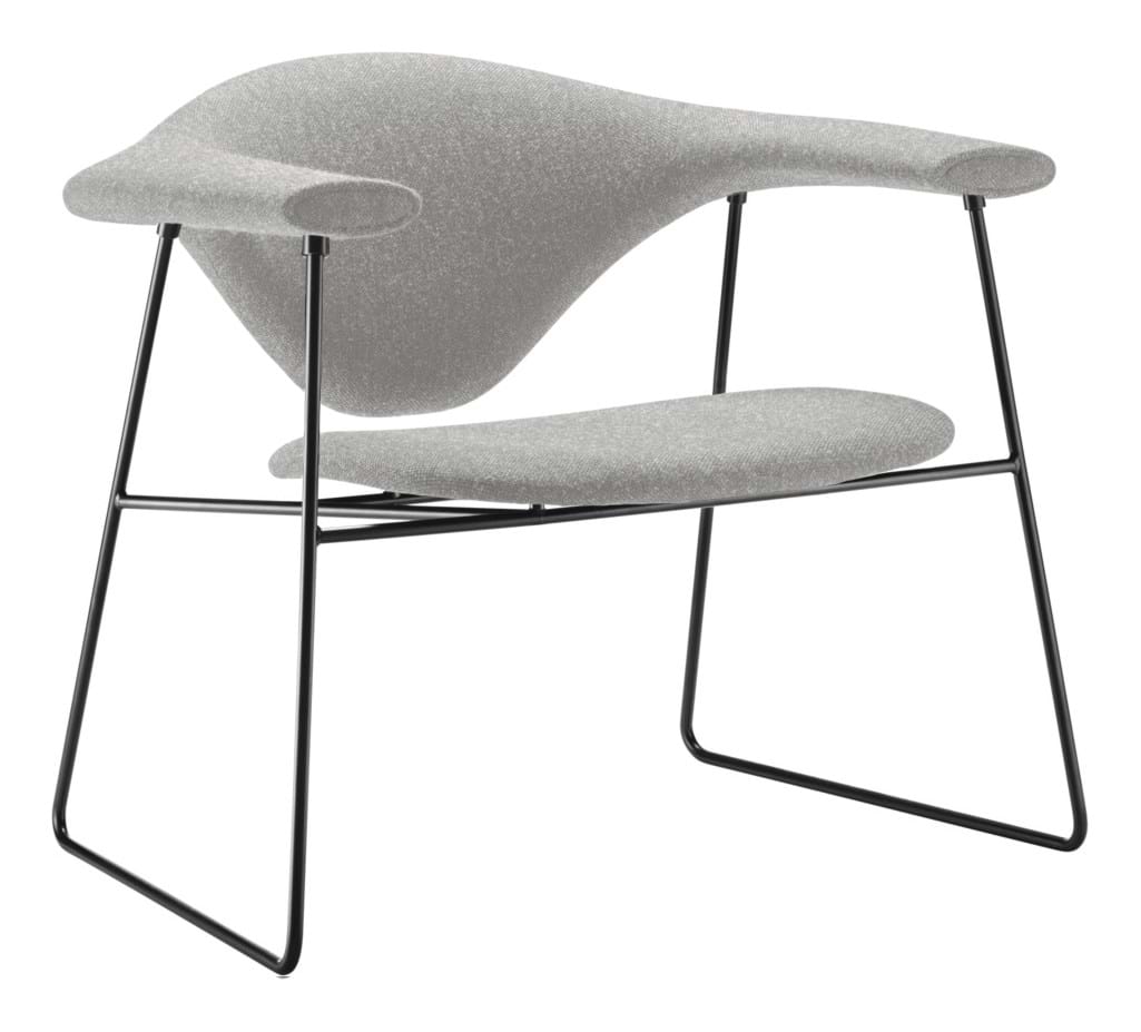 Masculo Lounge Chair Sledge Base Black Matt från Vålamagasinet Fåtöljer, Gubi, Image-1