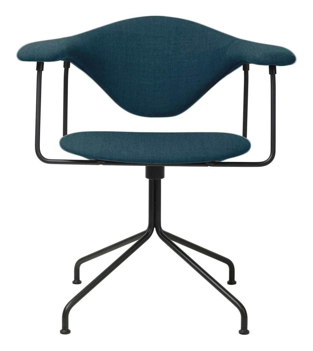 Masculo Meeting Chair Fully Upholstered Swivel Base Black från Vålamagasinet Skrivbordsstolar, Gubi, Image-1