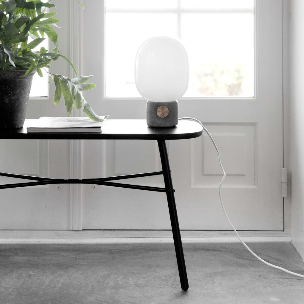 JWDA Table Lamp Small från Vålamagasinet Bordslampor, Audo Copenhagen, Image-4