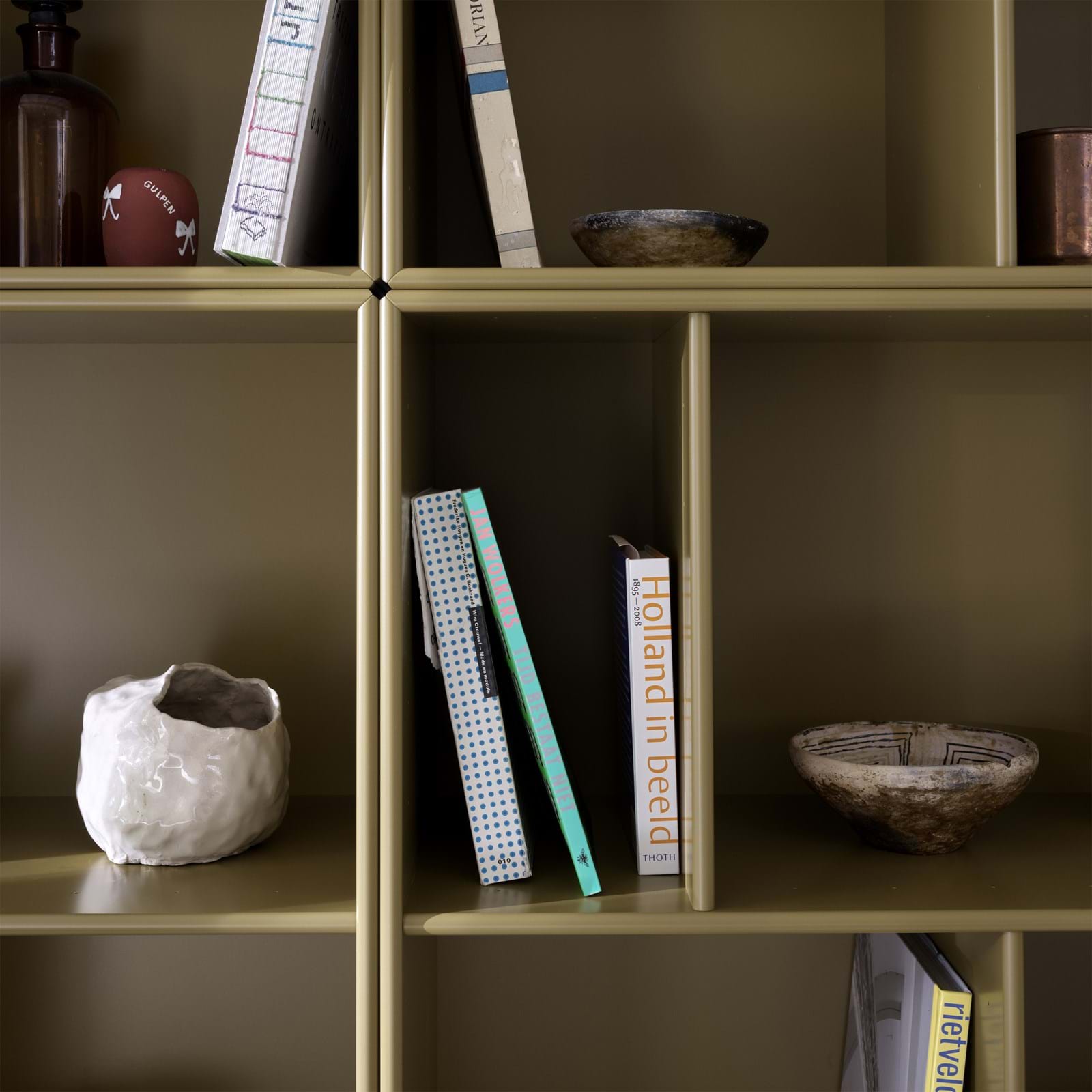 Read från Vålamagasinet Bokhyllor, Montana, Image-3