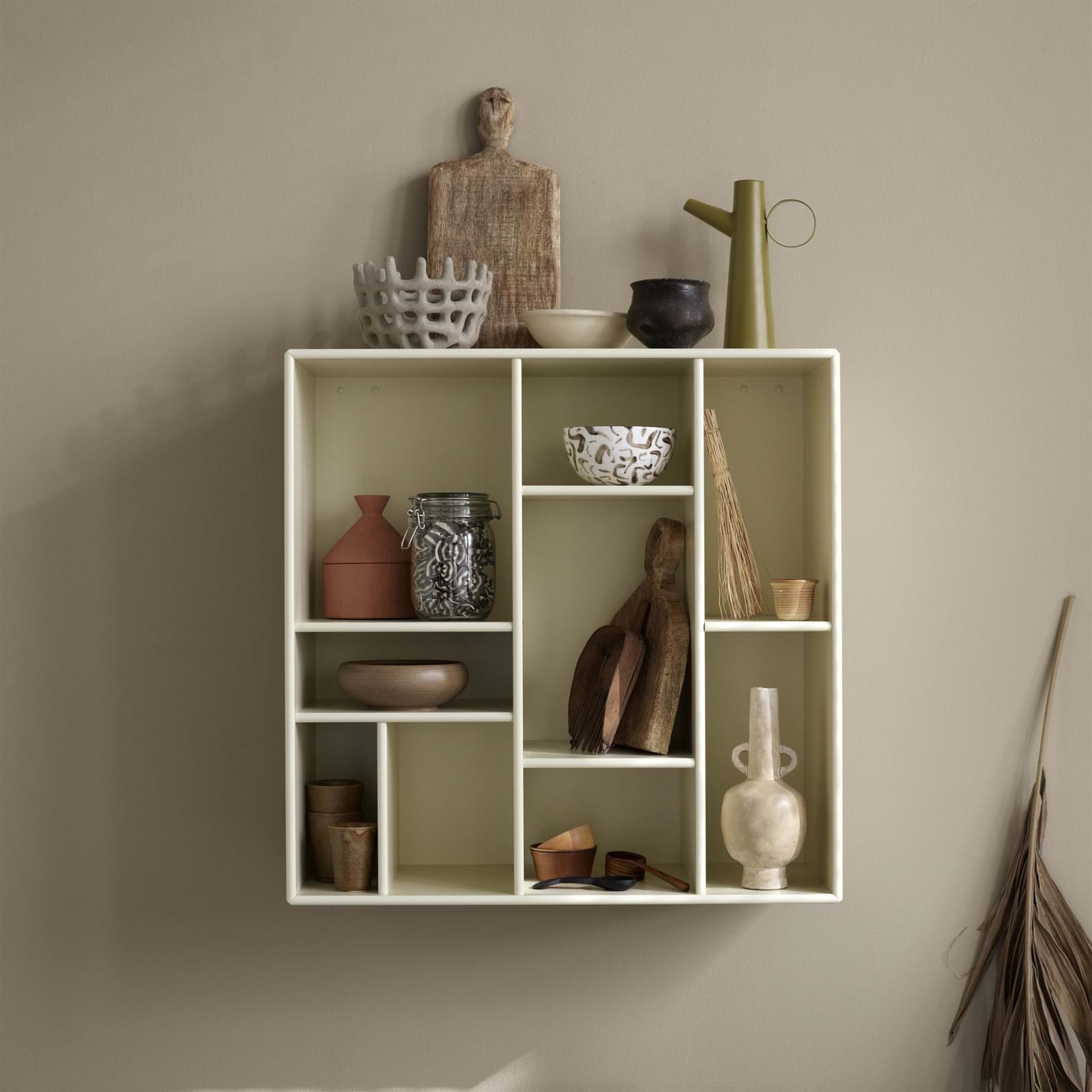 Compile från Vålamagasinet Bokhyllor, Montana, Image-2