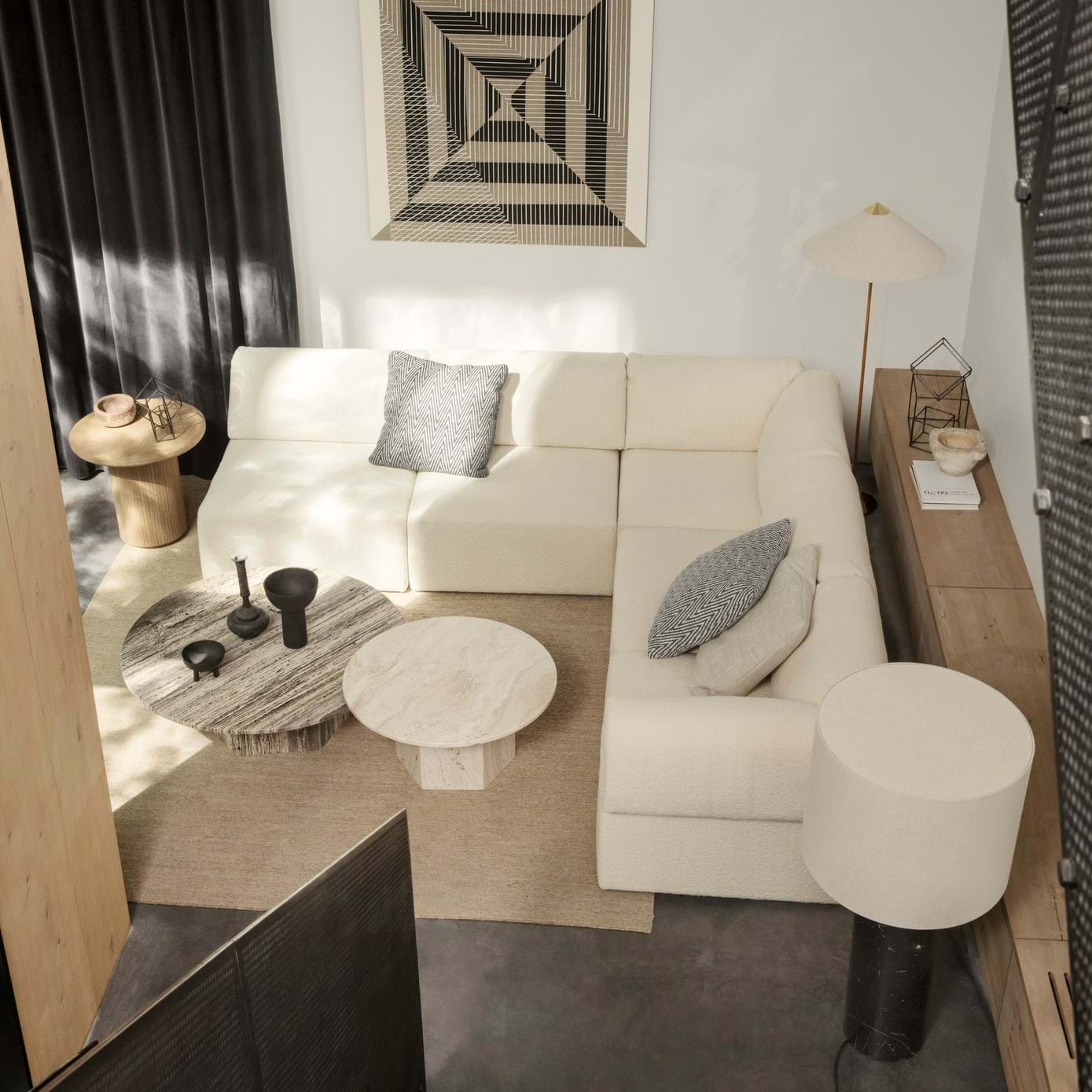 Moon Coffee Table Ø150 cm från Vålamagasinet Soffbord, Gubi, Image-2