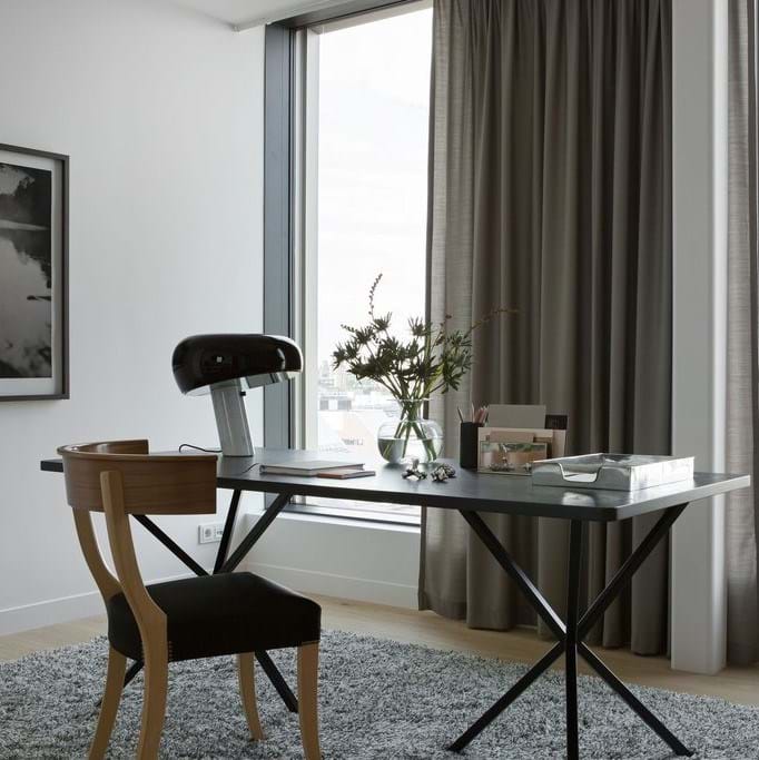 NEB Rectangular Table från Vålamagasinet Matbord, NEB, Image-5