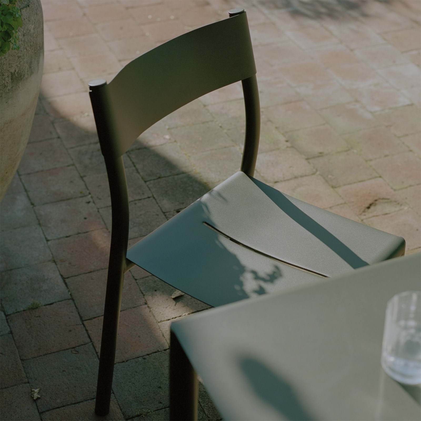 May Chair från Vålamagasinet Stolar utemöbler, New Works, Image-3