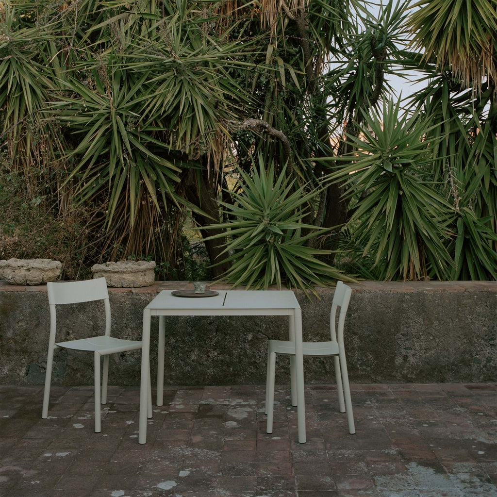 May Table 170x85 cm från Vålamagasinet Matbord utemöbler, New Works, Image-2