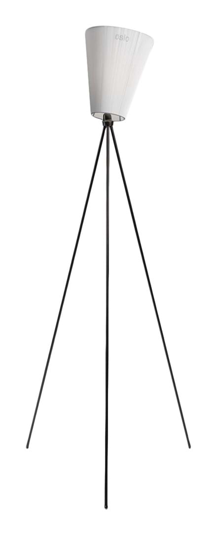 Oslo Wood Black Base från Vålamagasinet Golvlampor, Northern, Image-1