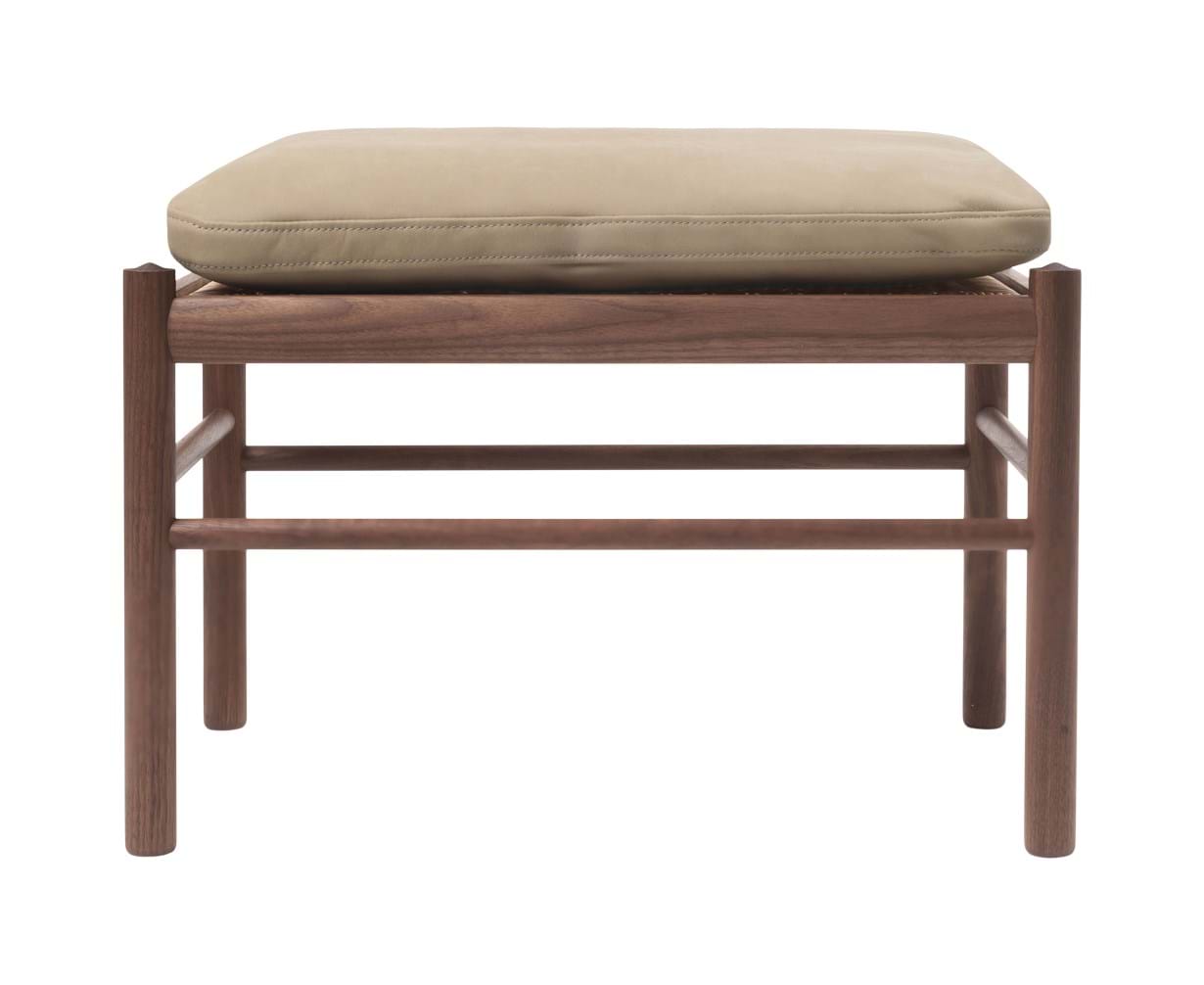 OW149 Colonial Fotpall från Vålamagasinet Fotpallar, Carl Hansen & Son, Image-1