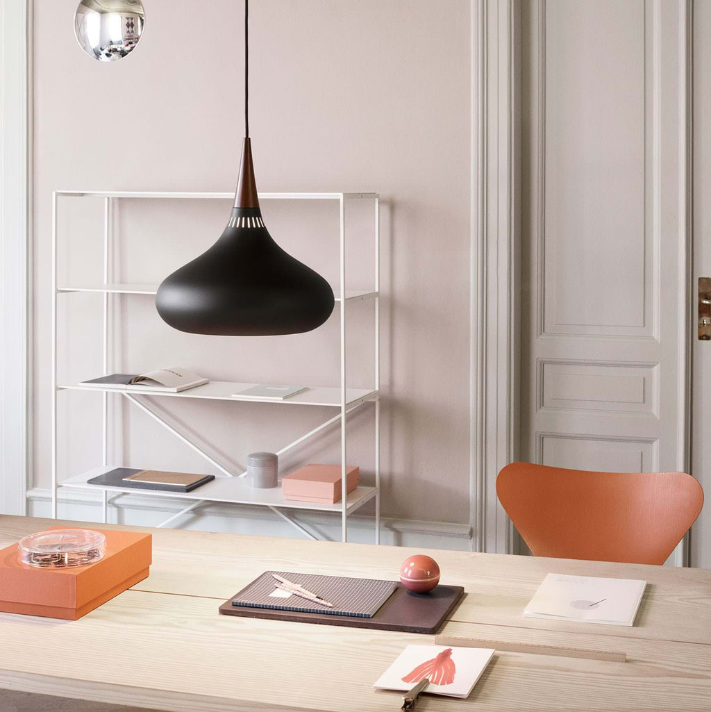 Orient Pendel Svart från Vålamagasinet Taklampor, Fritz Hansen, Image-3