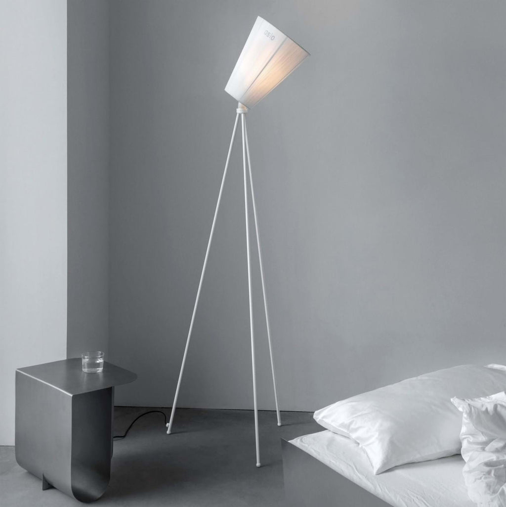 Oslo Wood White Base från Vålamagasinet Golvlampor, Northern, Image-2