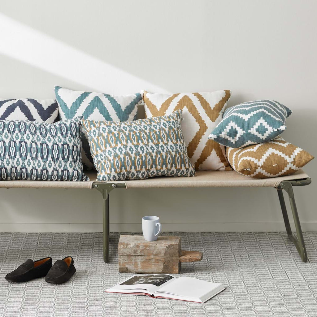 Ikat Delhi Outdoor Cushion 40x60 från Vålamagasinet Utomhustextilier, Chhatwal & Jonsson, Image-2