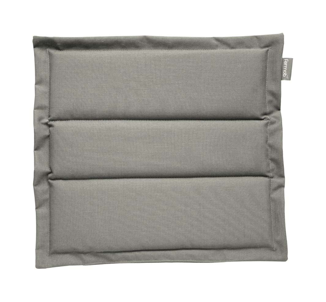 Luxembourg Outdoor Cushion 37x41 cm från Vålamagasinet Utomhustextilier, Fermob, Image-1