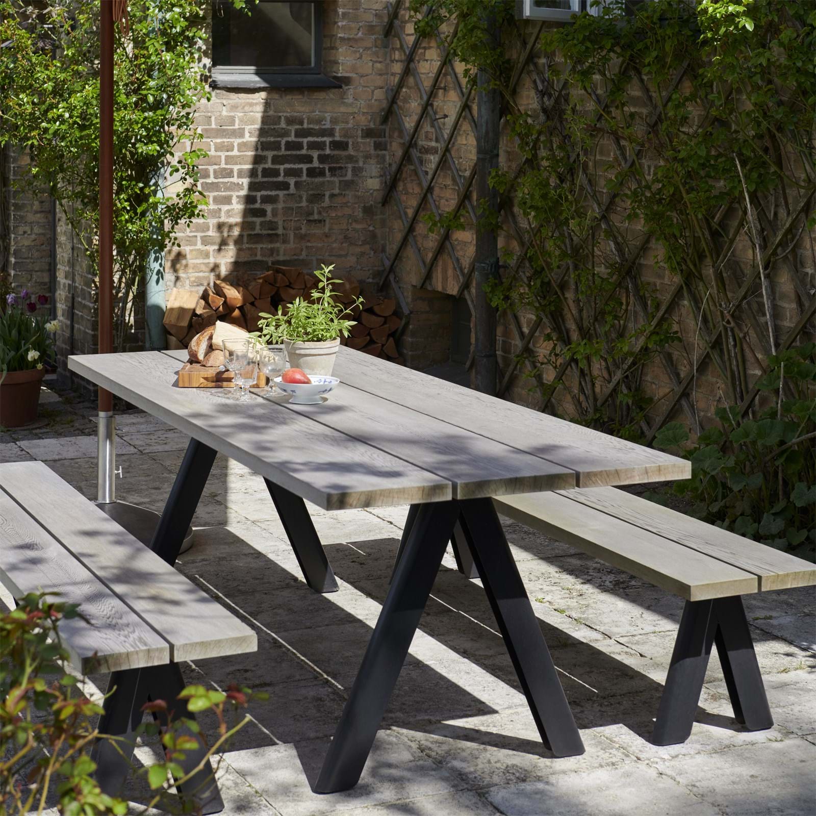 Overlap Table från Vålamagasinet Matbord, Skagerak, Image-3