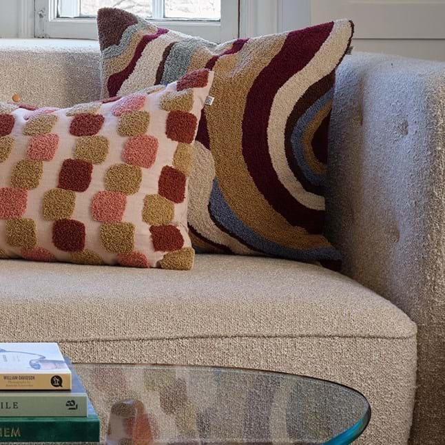 Pari Boucle Kuddfodral 40x60 från Vålamagasinet Prydnadskuddar, Chhatwal & Jonsson, Image-3