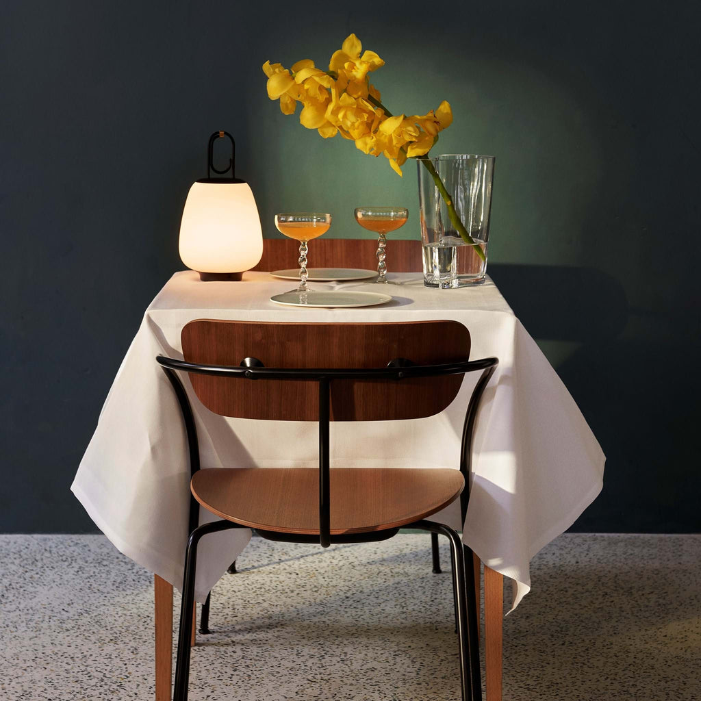 Pavilion Armchair AV2 från Vålamagasinet Matstolar, &Tradition, Image-2