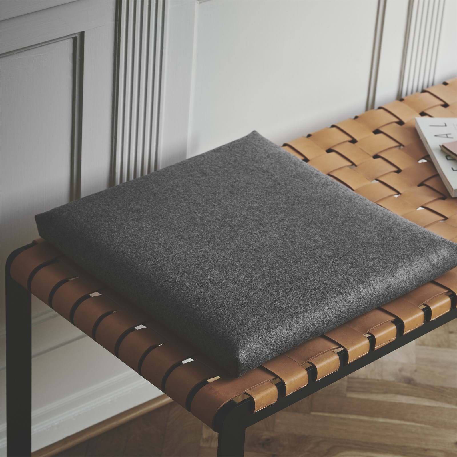 Plaited Bench från Vålamagasinet Bänkar och pallar, Bent Hansen, Image-3