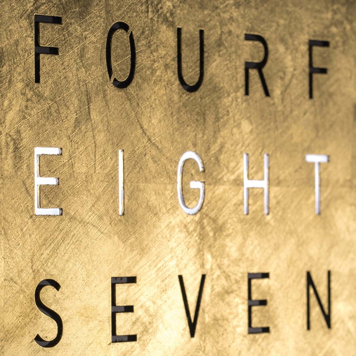 Earth 45 Creator's Edition från Vålamagasinet Klockor, Qlocktwo, Image-2