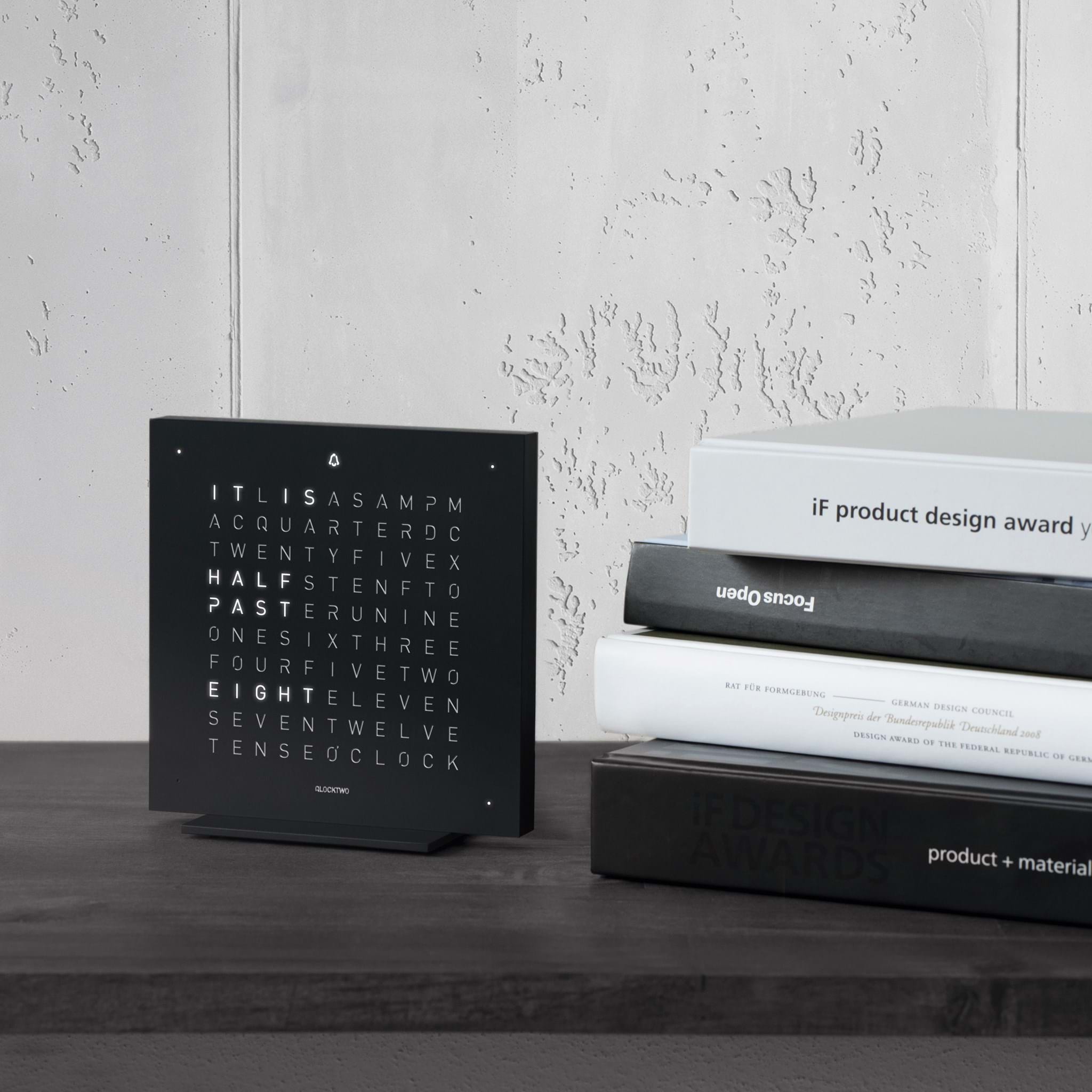 Earth 13.5 från Vålamagasinet Klockor, Qlocktwo, Image-2