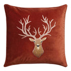 Reindeer Embroidered Velvet Kuddfodral 50x50 från Vålamagasinet Prydnadskuddar, Chhatwal & Jonsson, Image-1