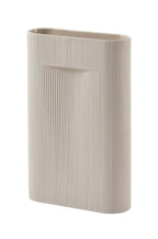 Ridge Vase Large från Vålamagasinet Krukor och vaser, Muuto, Image-1