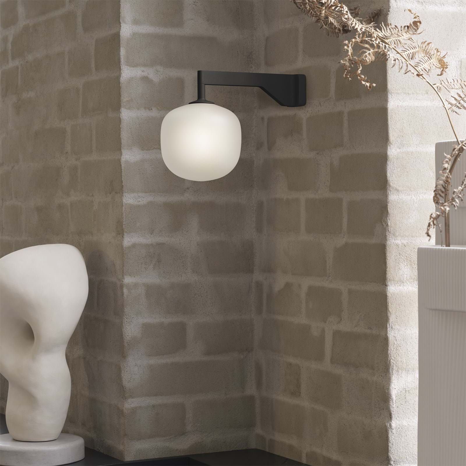 Rime Wall Lamp från Vålamagasinet Vägglampor, Muuto, Image-2