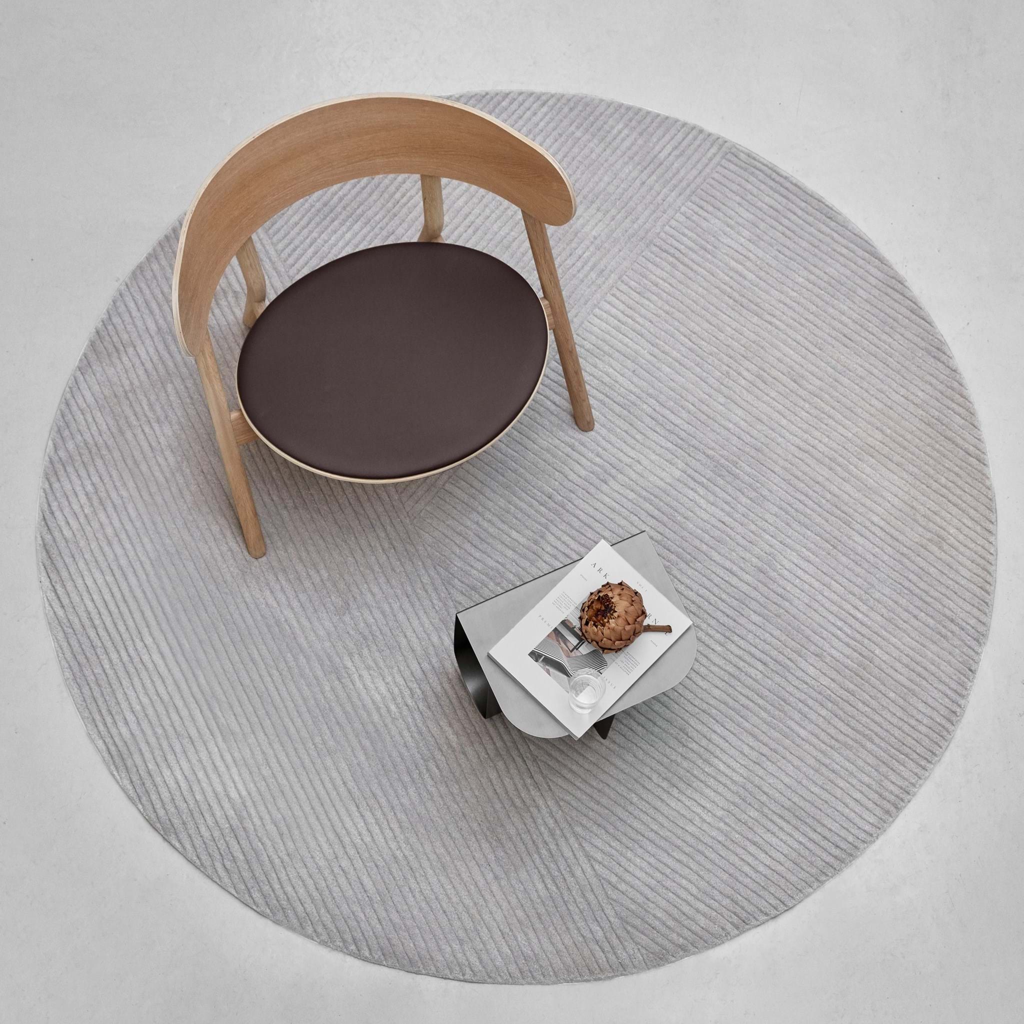 Row Rug Circular från Vålamagasinet Ullmattor, Northern, Image-3