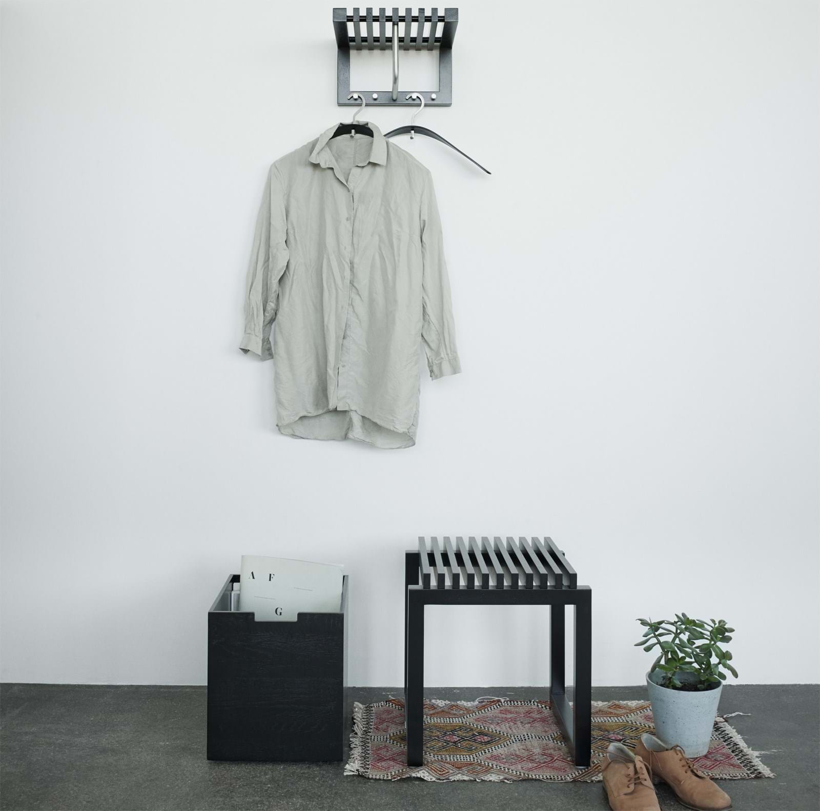 Cutter Mini Wardrobe från Vålamagasinet Hatt och skohyllor, Skagerak, Image-5