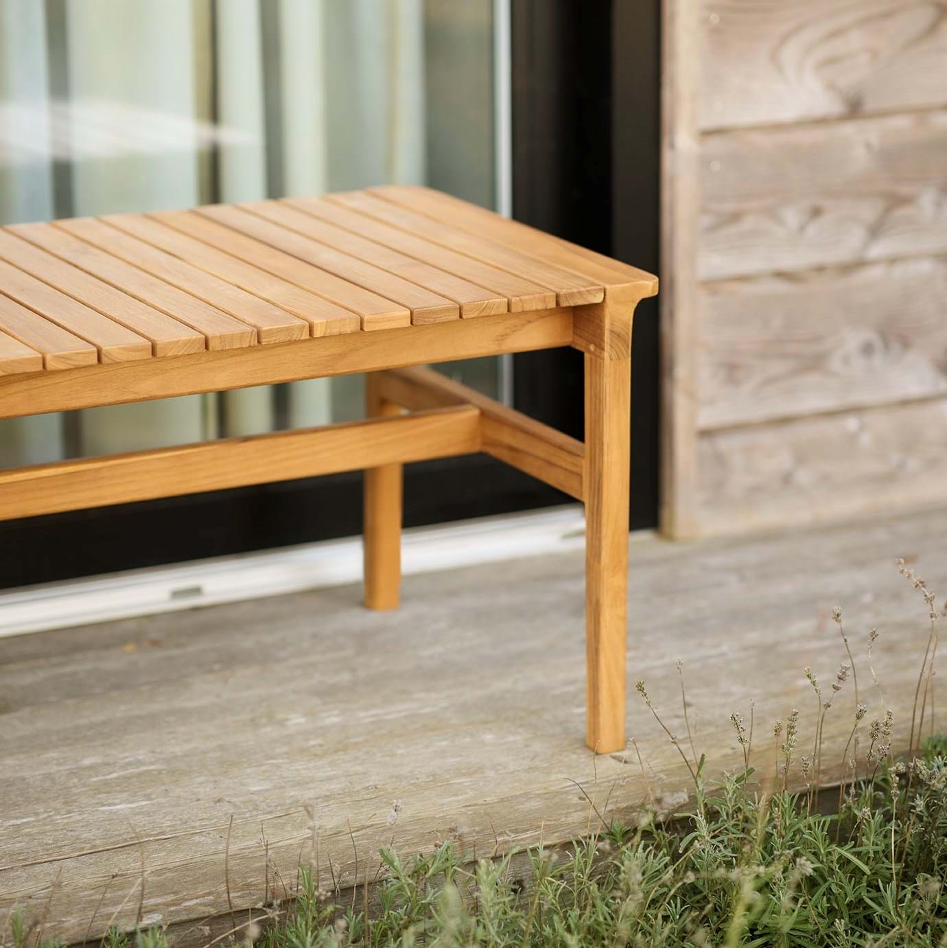 M10 Sammen Garden Bench 3 Seater från Vålamagasinet Pallar och bänkar utemöbler, FDB Møbler, Image-3