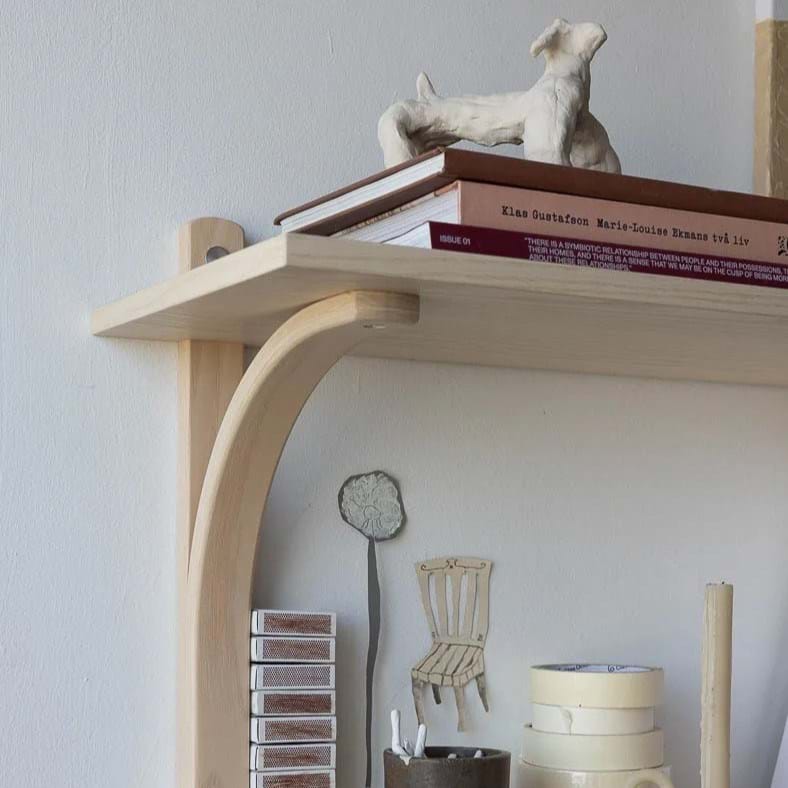 Levi Hylla 90 cm 3 Hyllplan från Vålamagasinet Hyllor, Swedese, Image-6