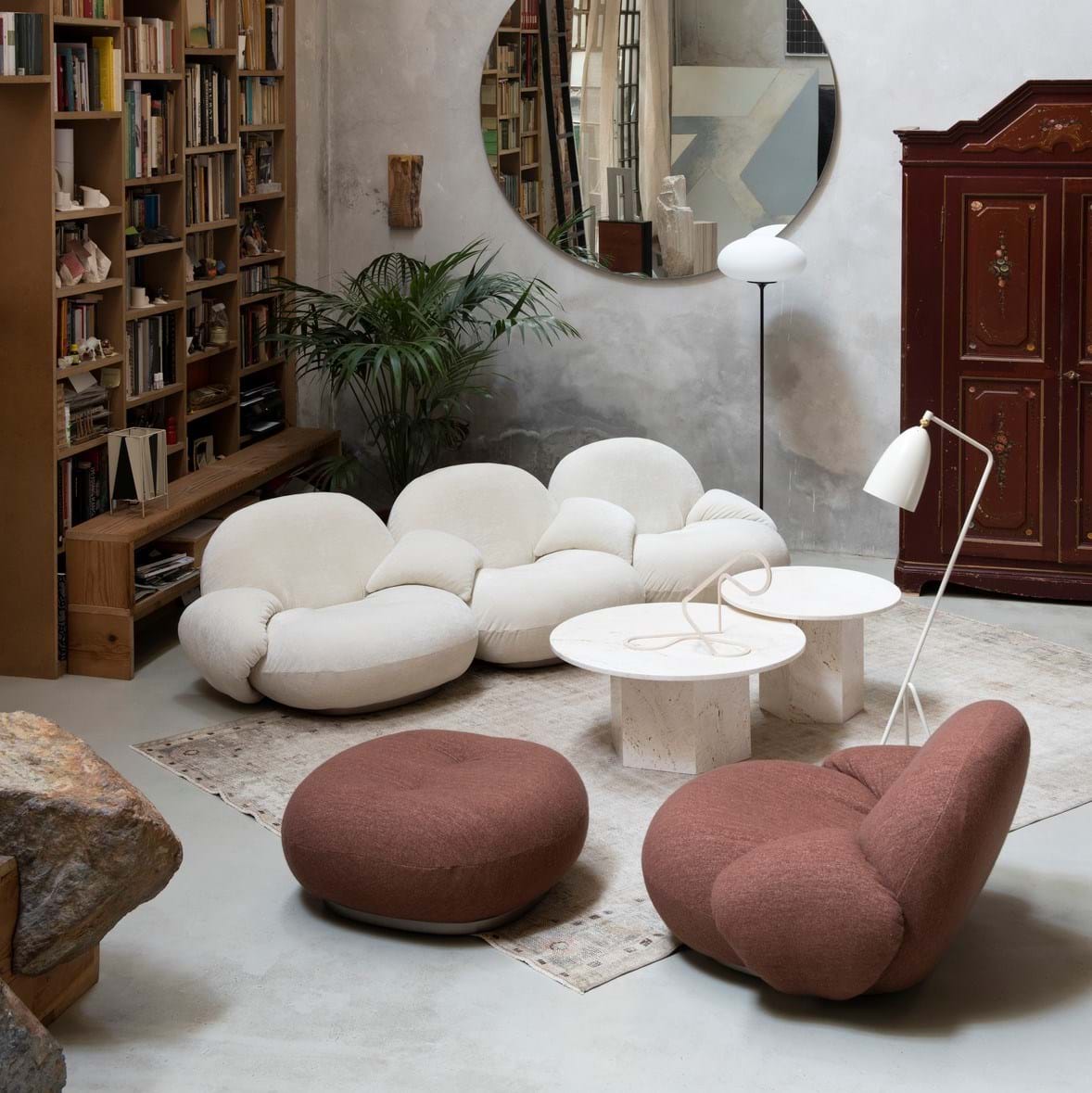 Pacha Ottoman Fixed Base från Vålamagasinet Fotpallar, Gubi, Image-4