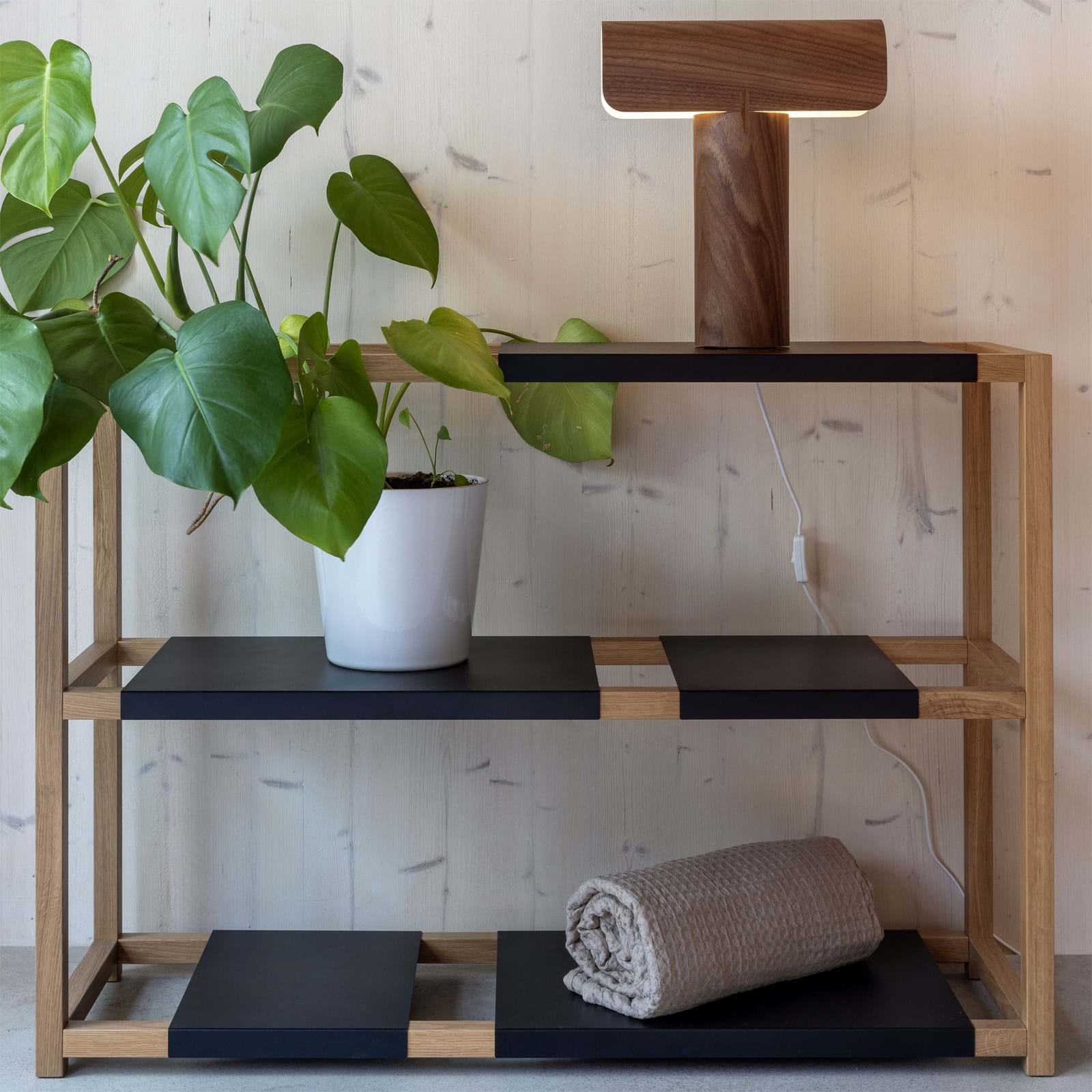 Teelo 8020 från Vålamagasinet Bordslampor, Secto Design, Image-5