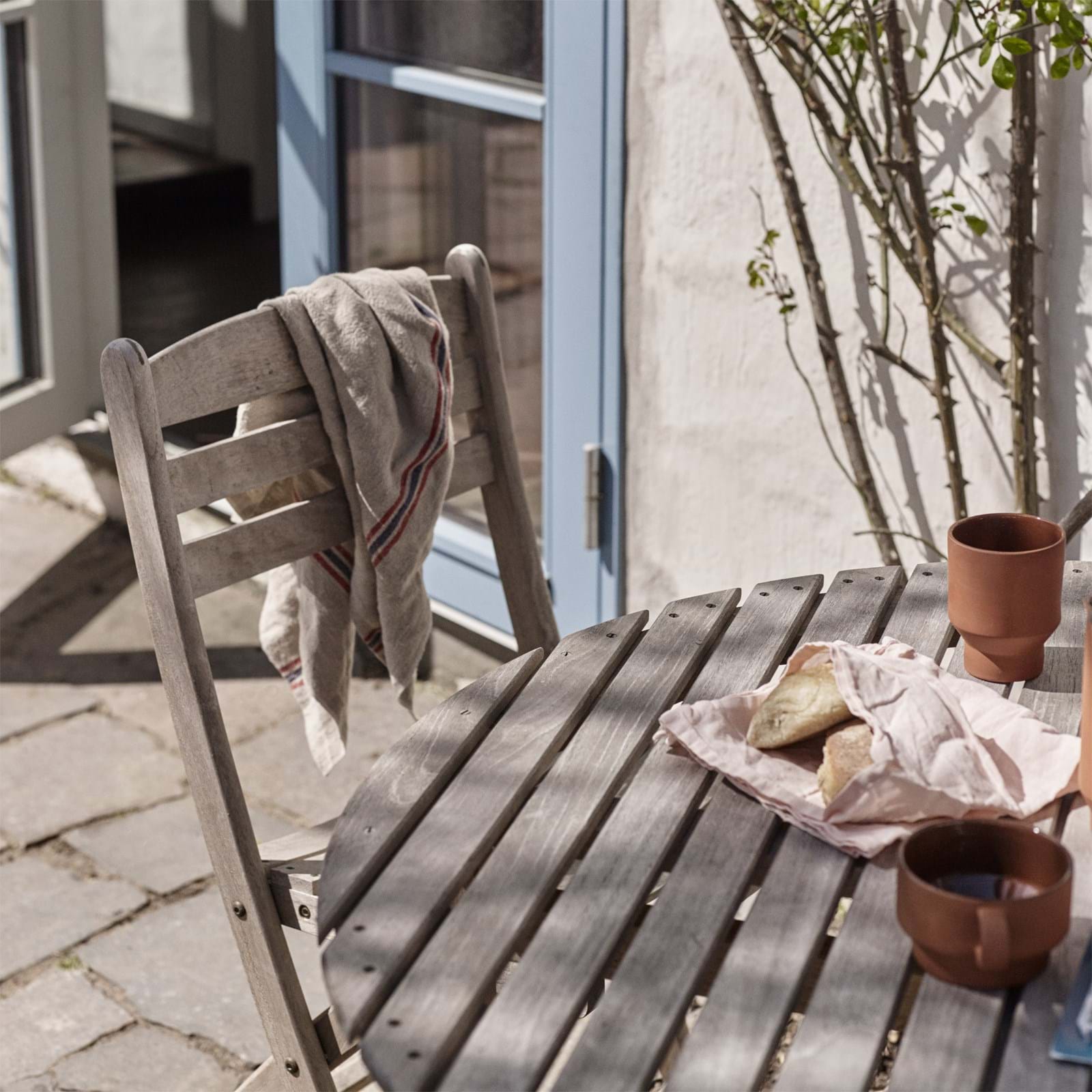 Selandia Table Ø94 - Teak från Vålamagasinet Matbord utemöbler, Skagerak, Image-4