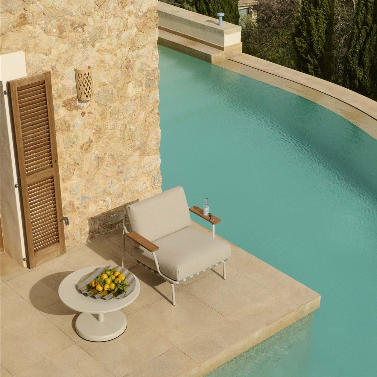 Settle Lounge Chair från Vålamagasinet Soffor och fåtöljer utemöbler, Muuto, Image-4