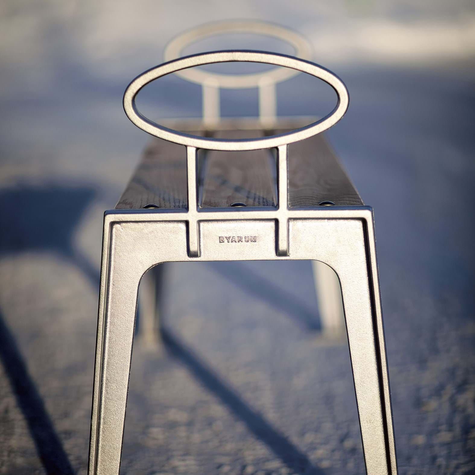 Skillinge Bänk från Vålamagasinet Pallar och bänkar utemöbler, Byarums Bruk, Image-3