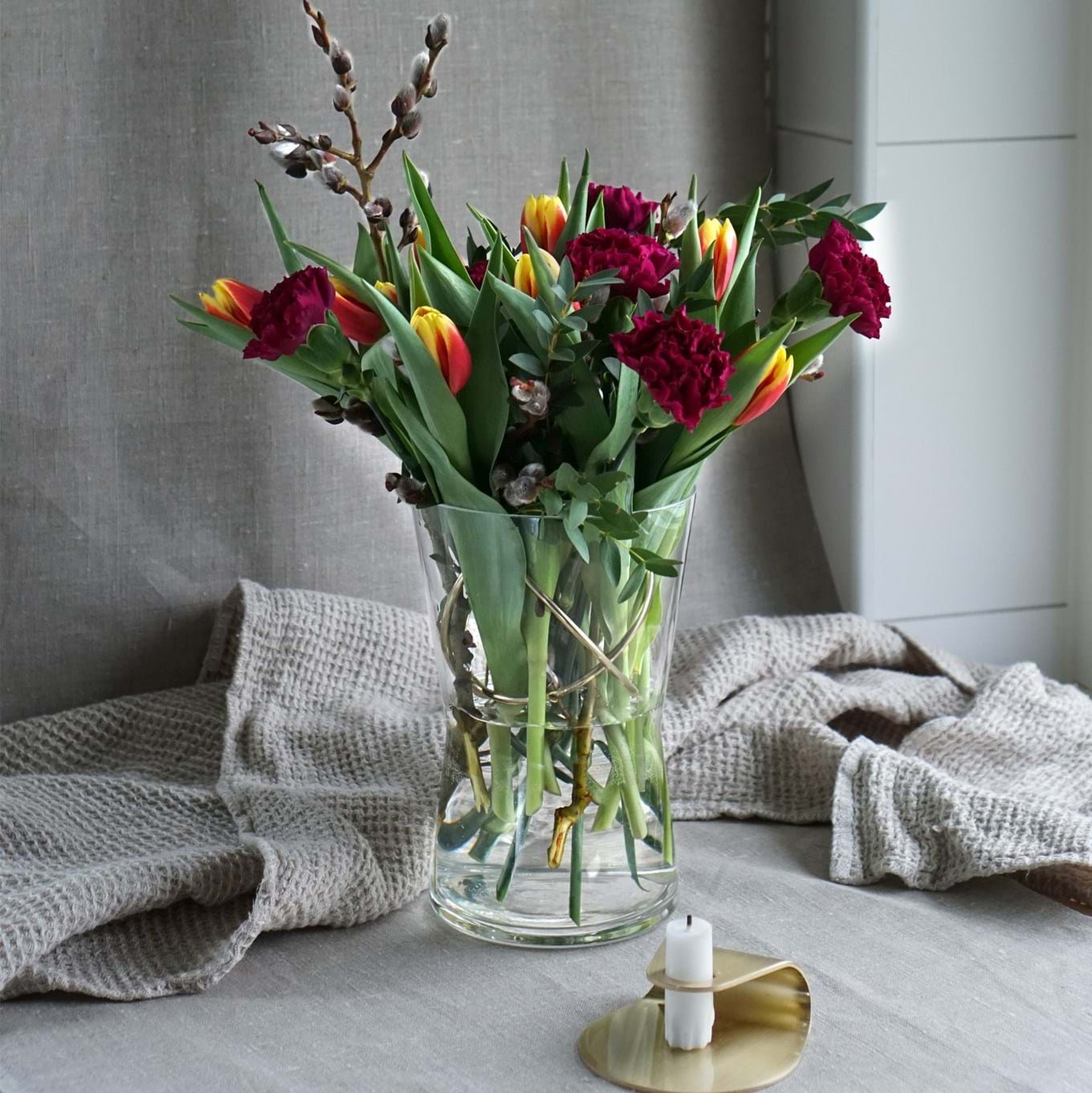 Sphere Vase M från Vålamagasinet Krukor och vaser, Born in Sweden, Image-4