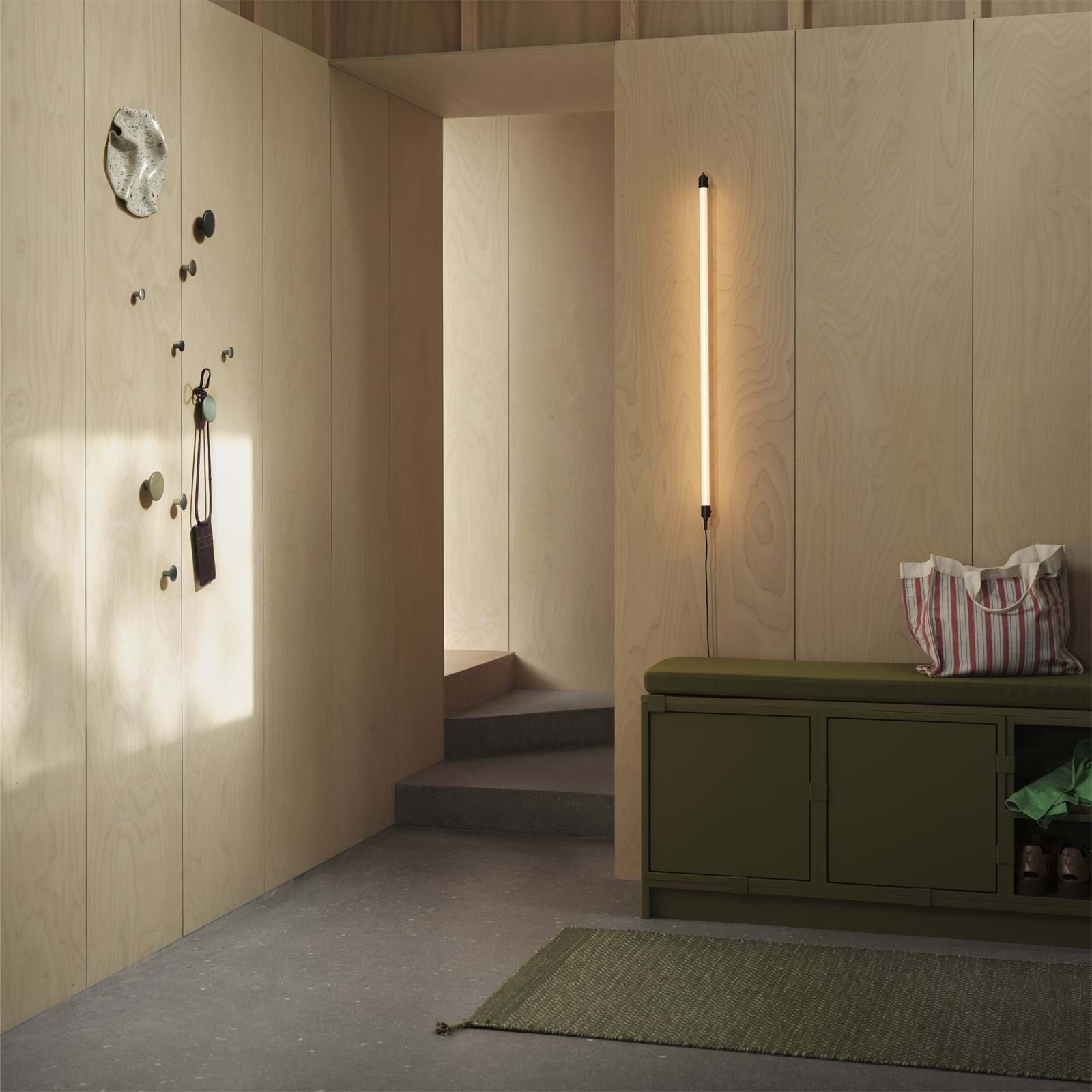 Stacked Storage System Hallway Storage Configuration 2 från Vålamagasinet Skänkar och sideboards, Muuto, Image-2