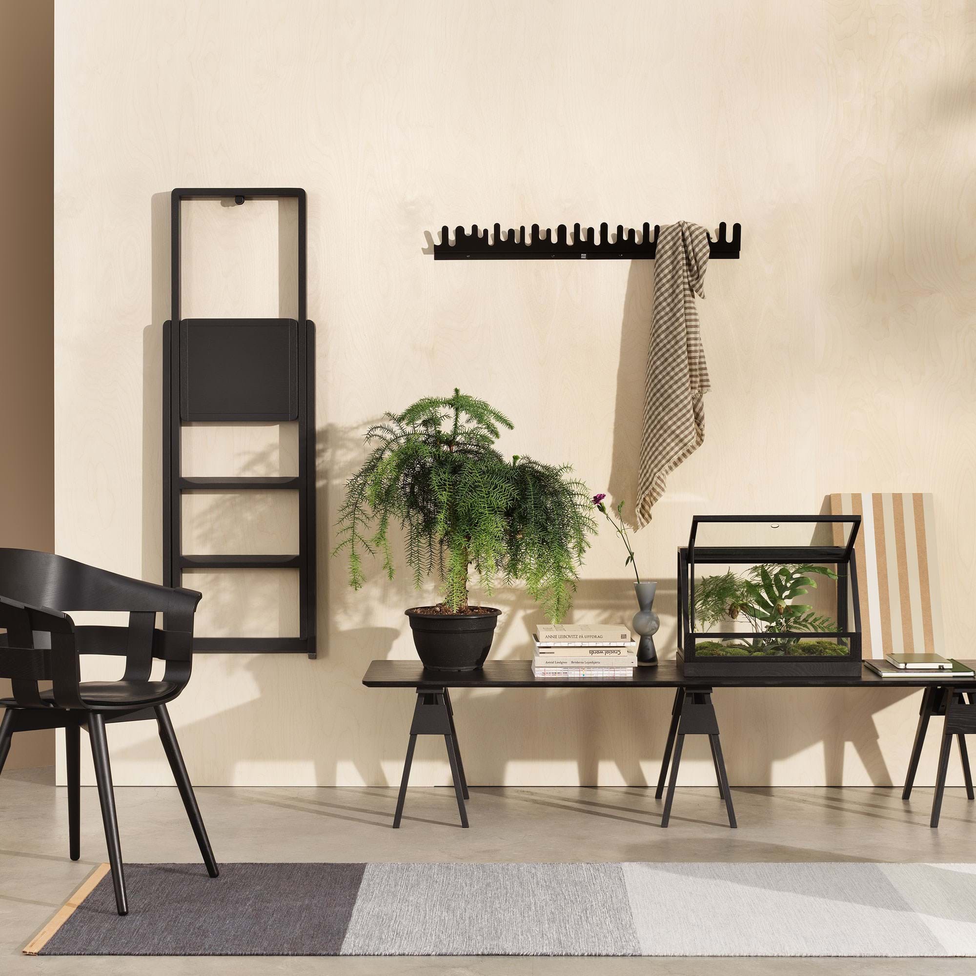 Step Stepladder från Vålamagasinet Pallar och bänkar, Design House Stockholm, Image-2