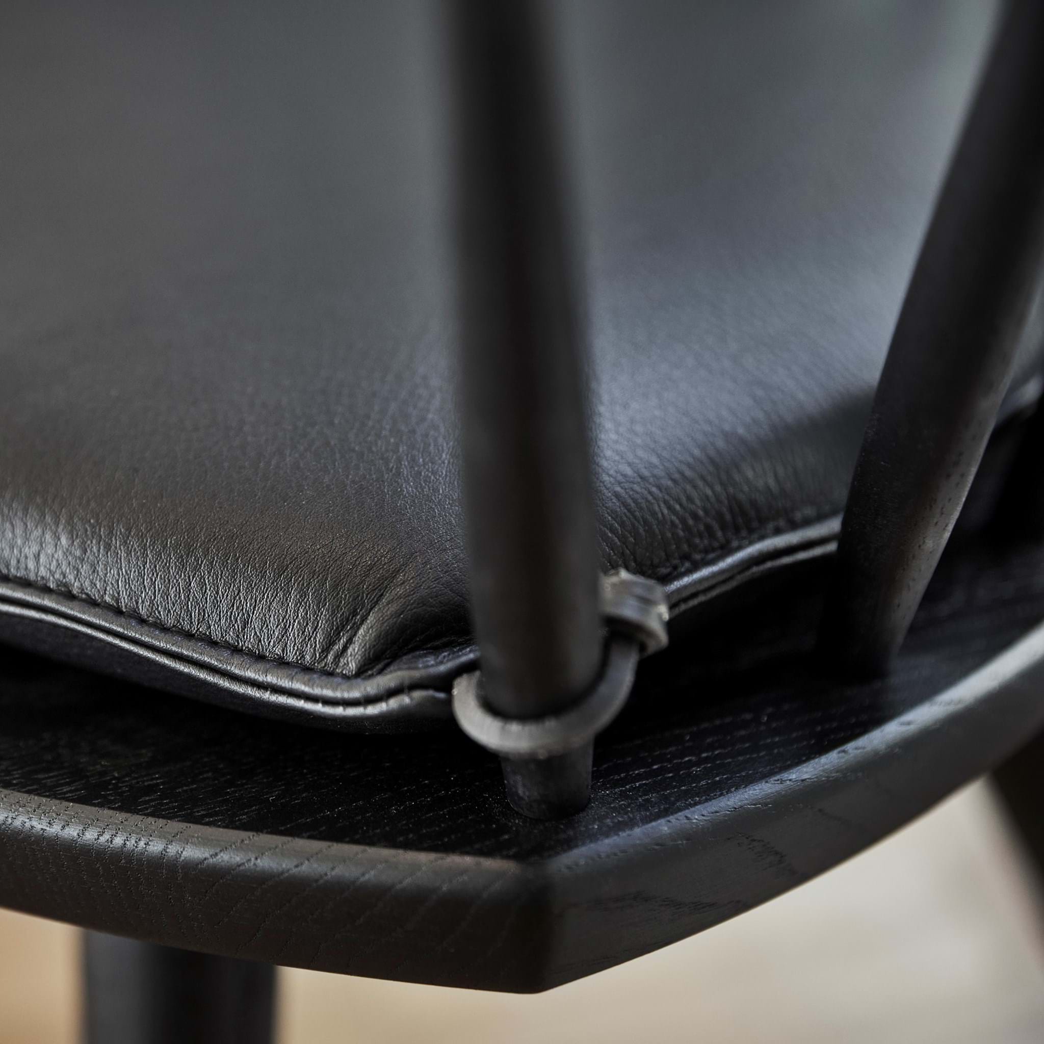 Arka Loungestol Ek från Vålamagasinet Fåtöljer, Stolab, Image-5