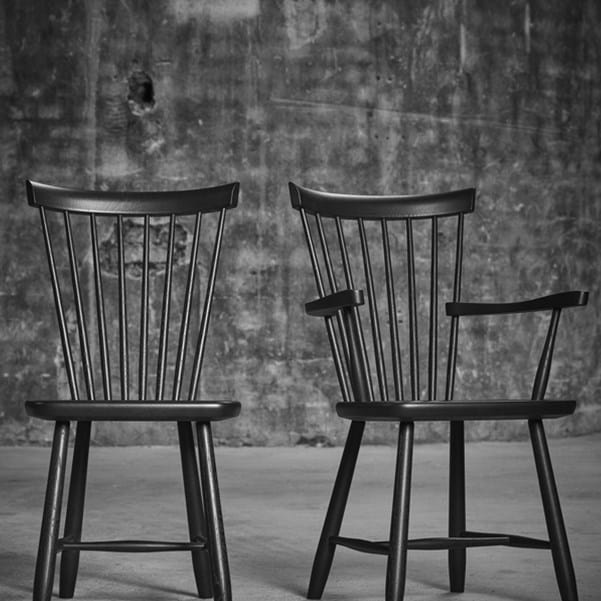 Lilla Åland Karmstol Ek från Vålamagasinet Matstolar, Stolab, Image-3