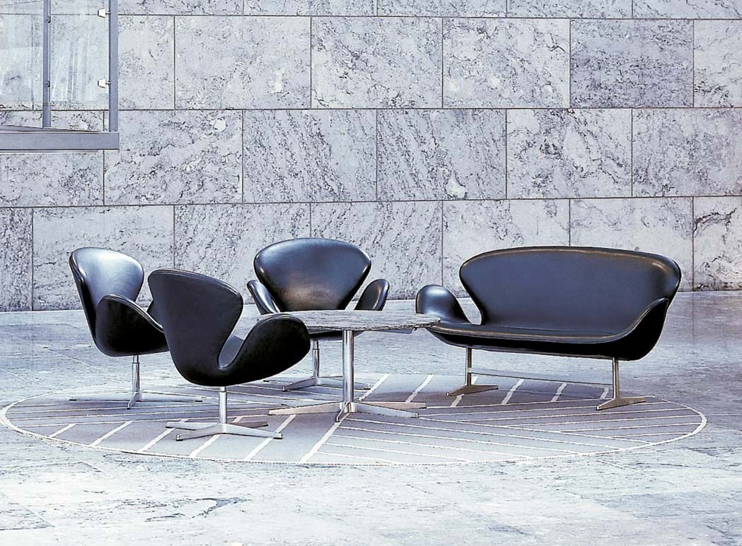Svanen 2-Sits Soffa från Vålamagasinet Soffor, Fritz Hansen, Image-2