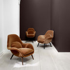 Swoon Lounge Wood Base från Vålamagasinet Fåtöljer, Fredericia, Image-8