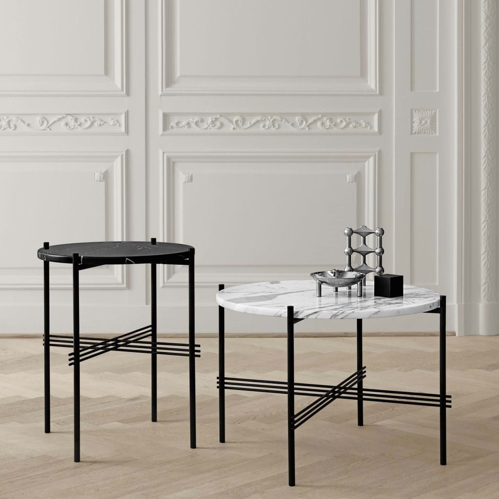 Ts Coffee Table Ø55 cm Brass Frame från Vålamagasinet Soffbord, Gubi, Image-5