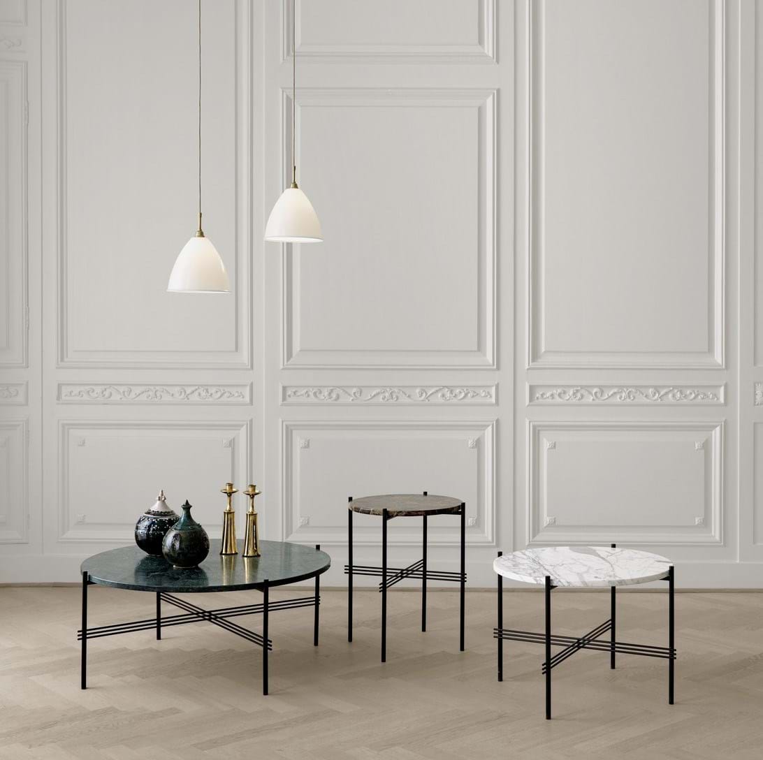 Ts Coffee Table Ø80 cm Brass Frame från Vålamagasinet Soffbord, Gubi, Image-5