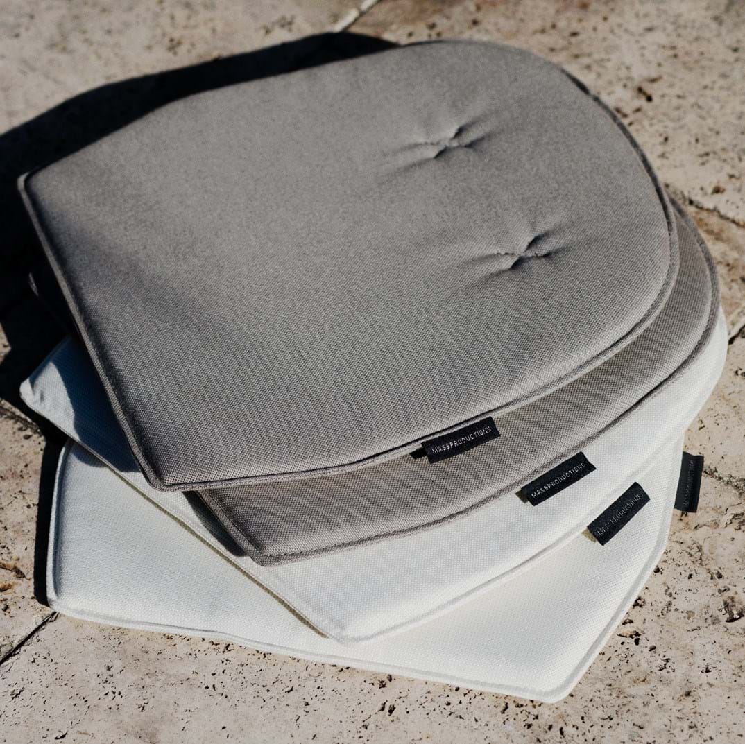 Tio Easy Chair Seat Pad från Vålamagasinet Stolsdynor, Massproductions, Image-2