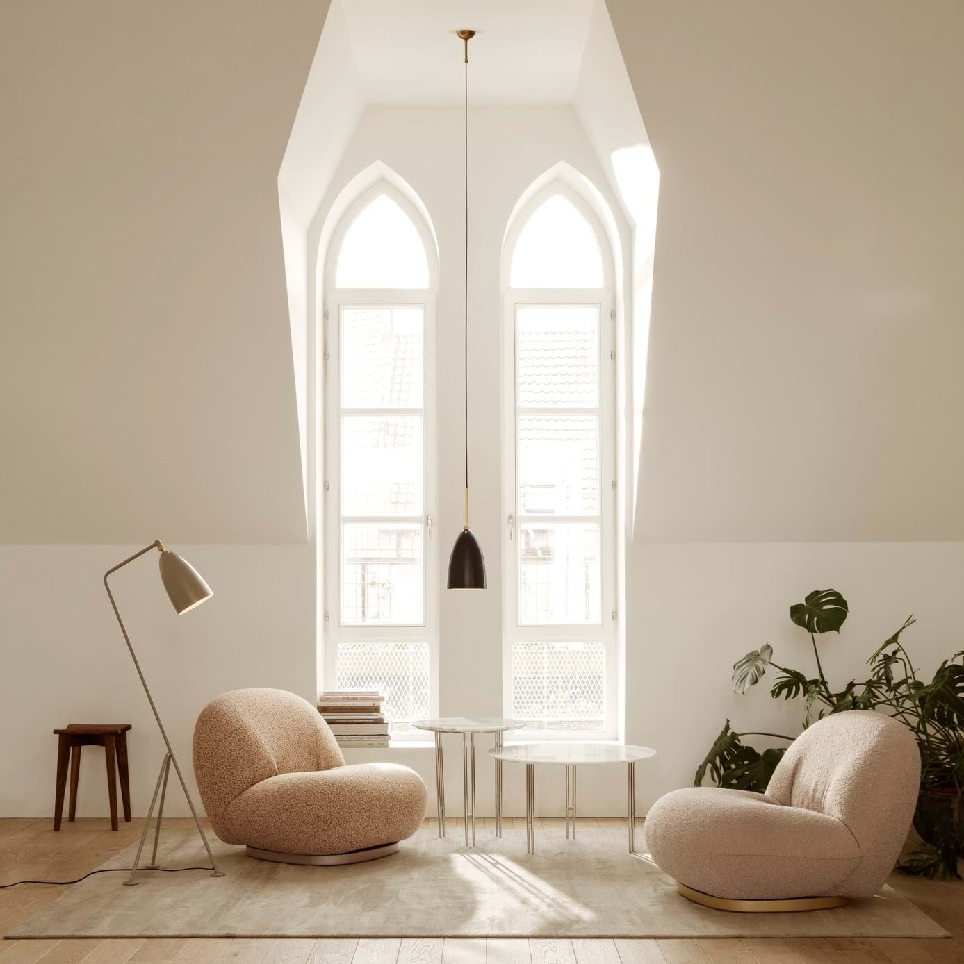 Grasshopper Floor från Vålamagasinet Golvlampor, Gubi, Image-2