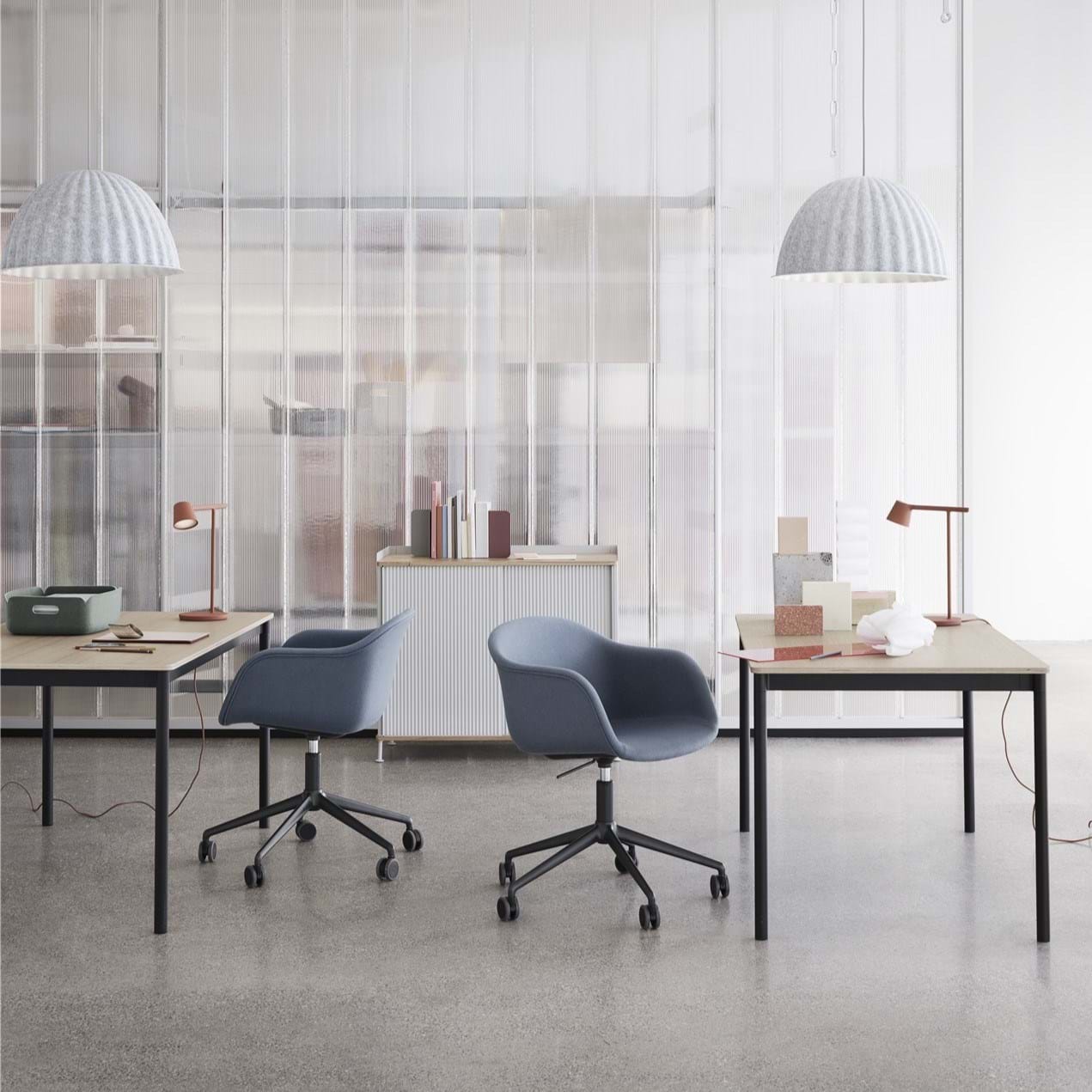 Tip Table Lamp från Vålamagasinet Bordslampor, Muuto, Image-3