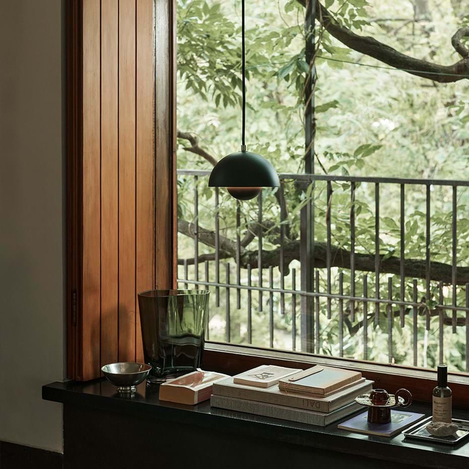 Flowerpot VP10 från Vålamagasinet Taklampor, &Tradition, Image-2