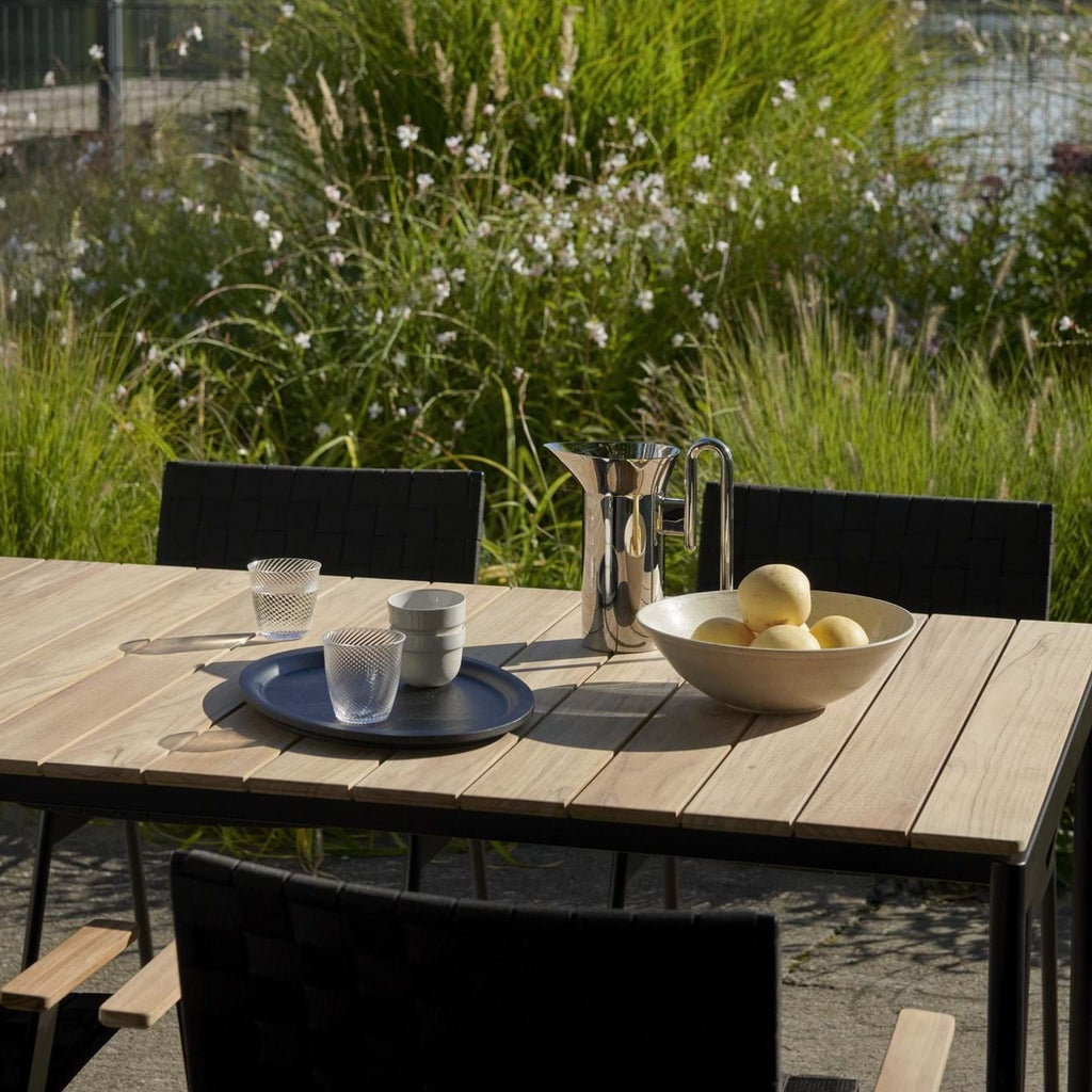 Ville AV25 Dining Table från Vålamagasinet Matbord utemöbler, &Tradition, Image-3