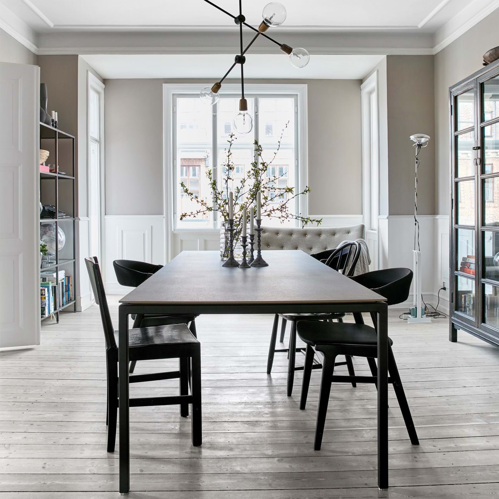 Vipp 972 Matbord 240x95 cm från Vålamagasinet Matbord, Vipp, Image-3